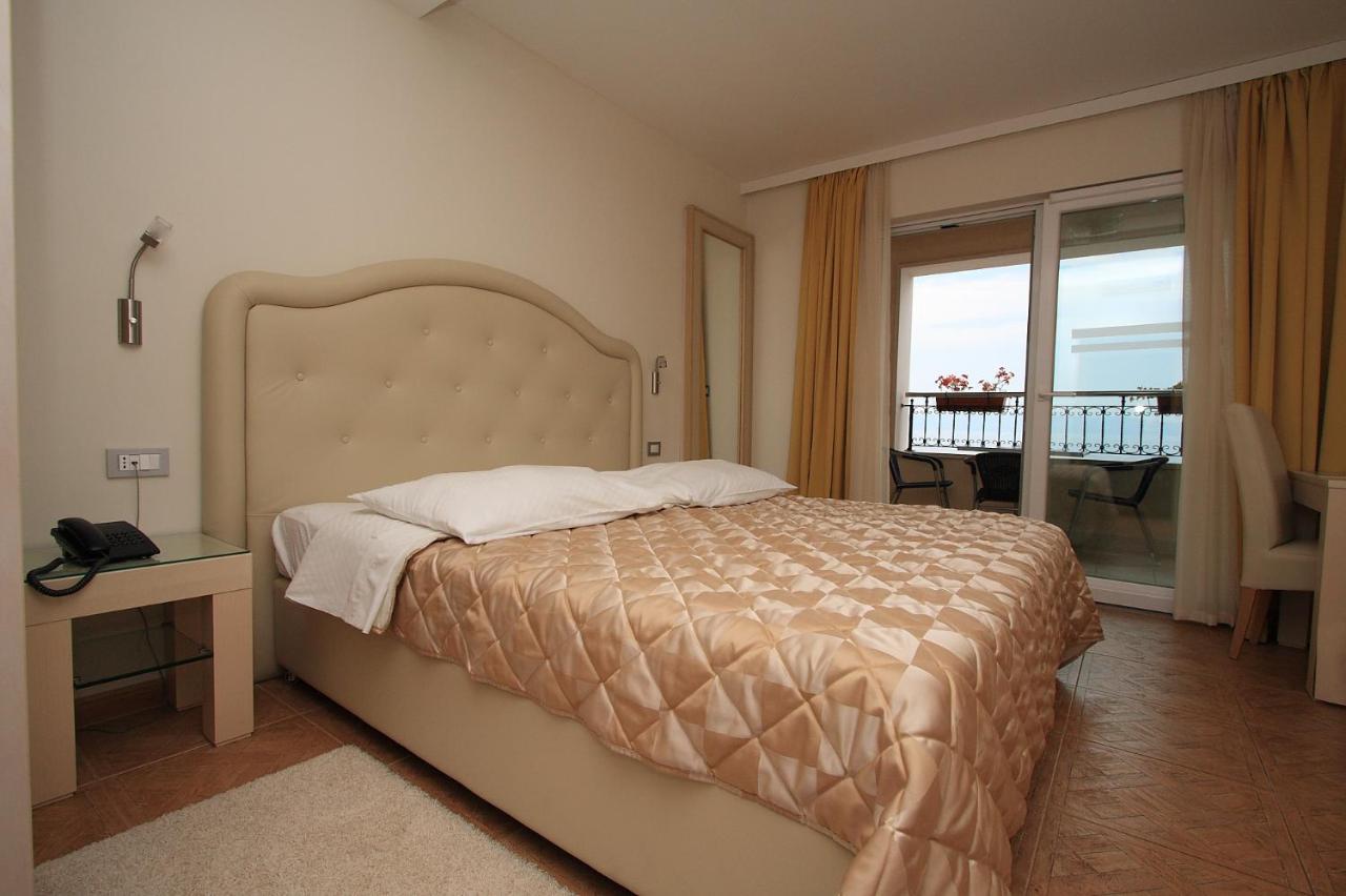 Aparthotel Natalia Podgora Dış mekan fotoğraf